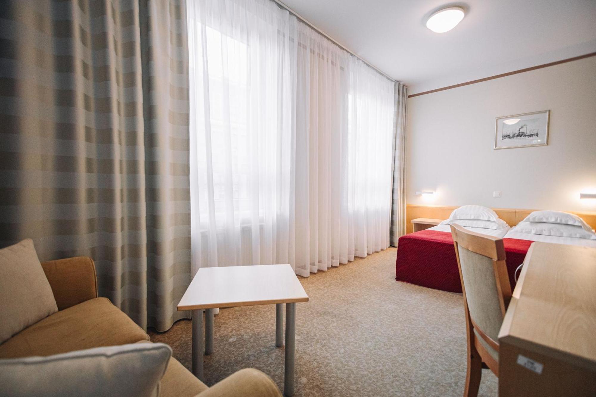 Rixwell Viru Square Hotel Tallinn Room photo